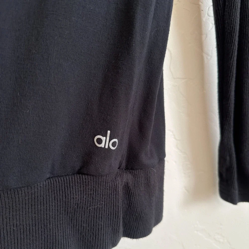 Alo Yoga | Intricate Long Sleeve Keyhole Cutout Yoga Tee Top in Black